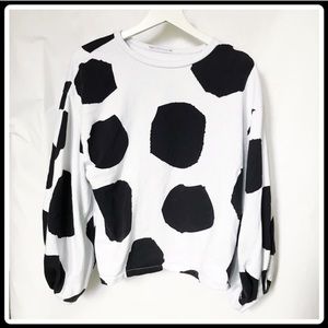 Large print crew neck sweatshirt